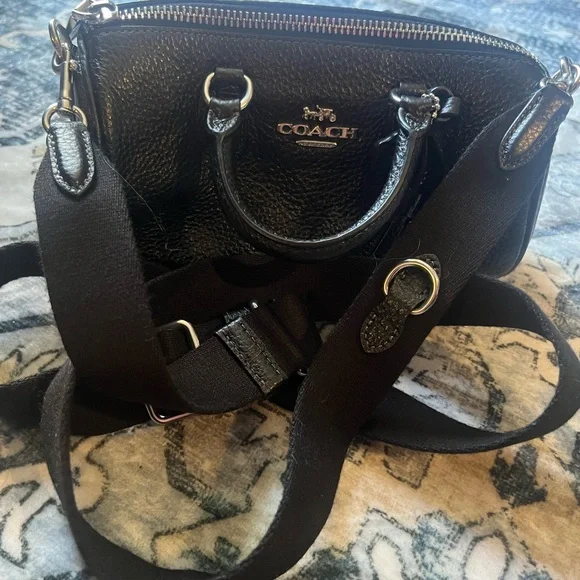 ⬇️Coach Black Mini Lacey Crossbody Bag - Picture 4 of 8